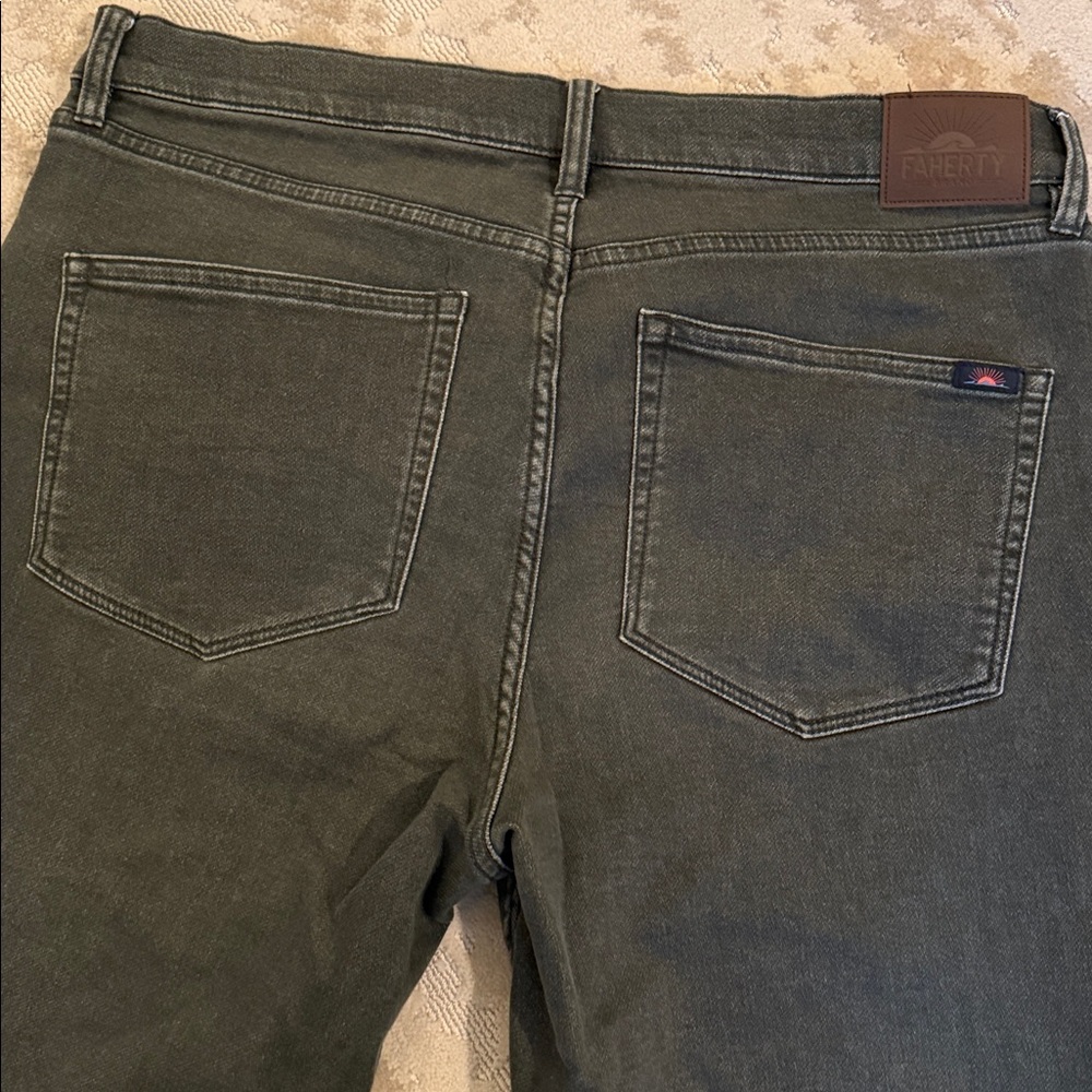 Faherty Men's Dark Green Slim Jeans